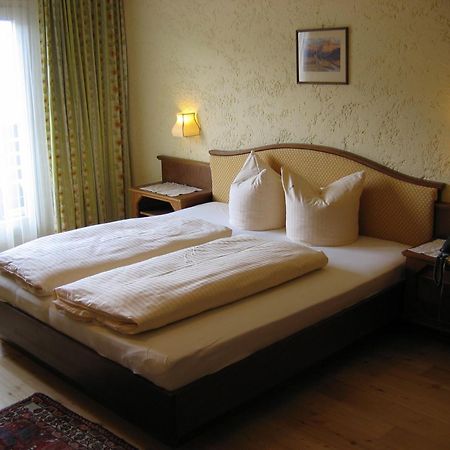 Gasthof Koreth Hotel Innsbruck Room photo