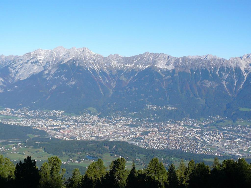Gasthof Koreth Innsbruck Exterior photo